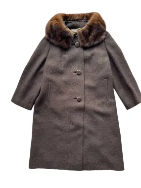 1960s Shagmoor Brown Coat with Mink Collar M-XL