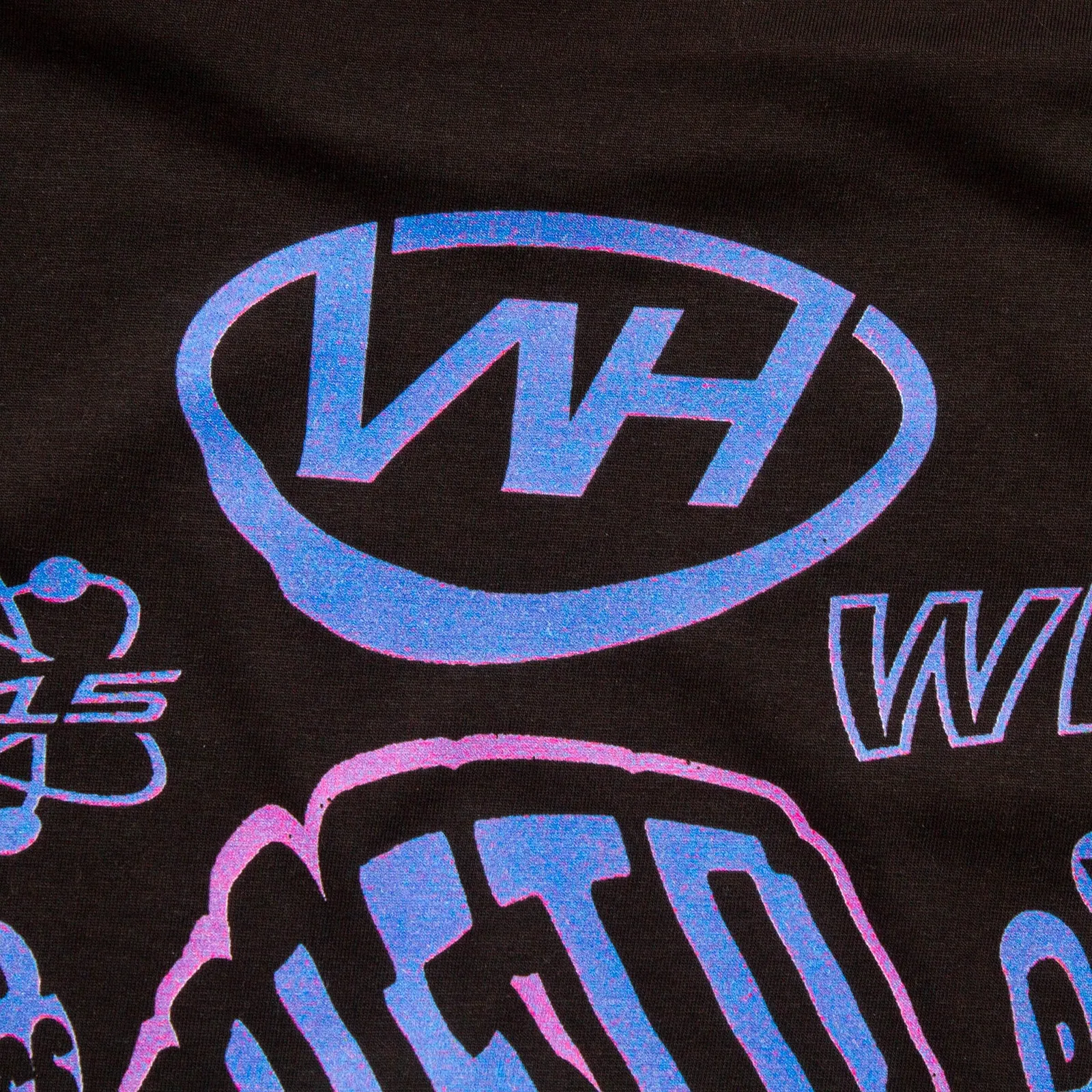 Liquid Logo Back Print - Tshirt - Black