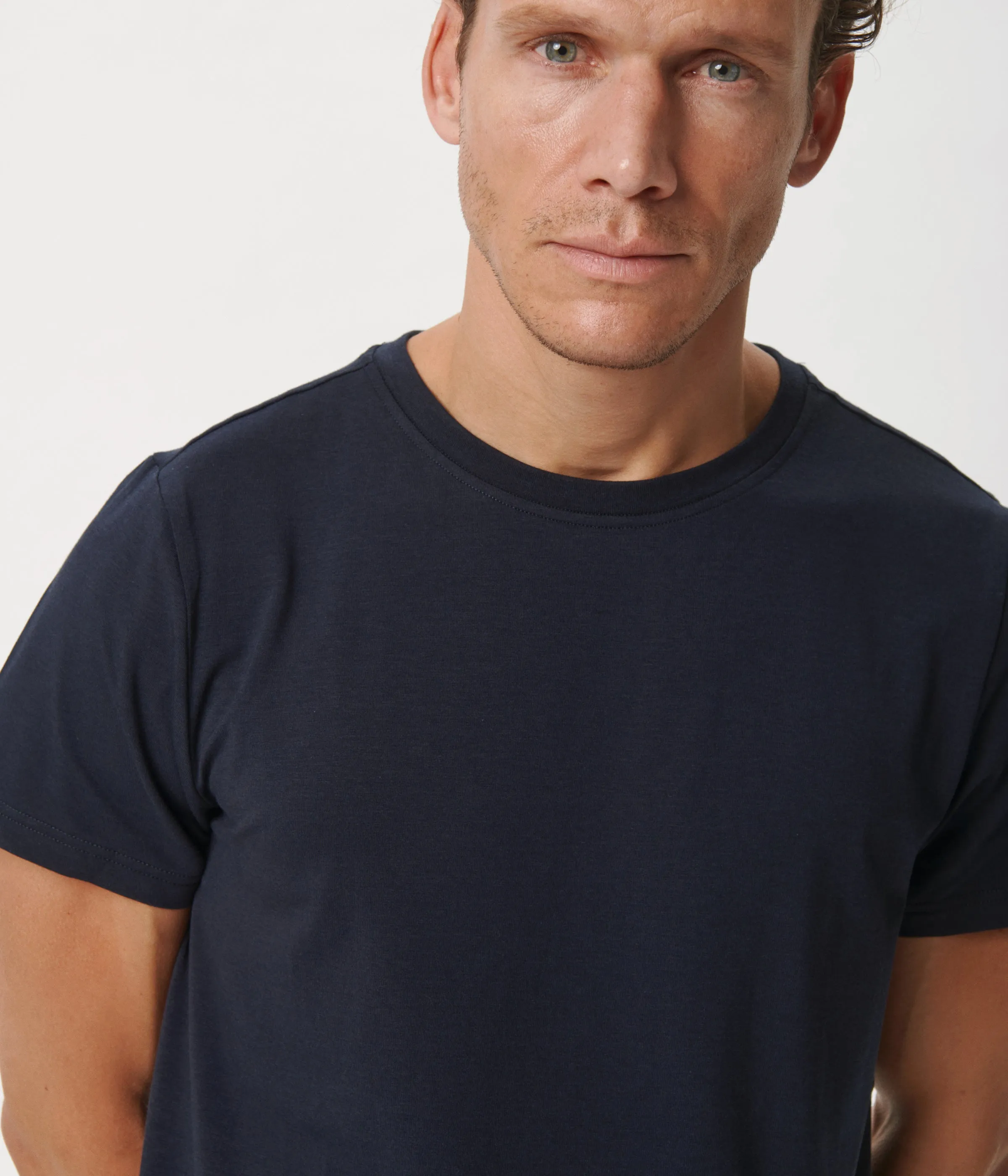 Navy crew neck bamboo T-shirt