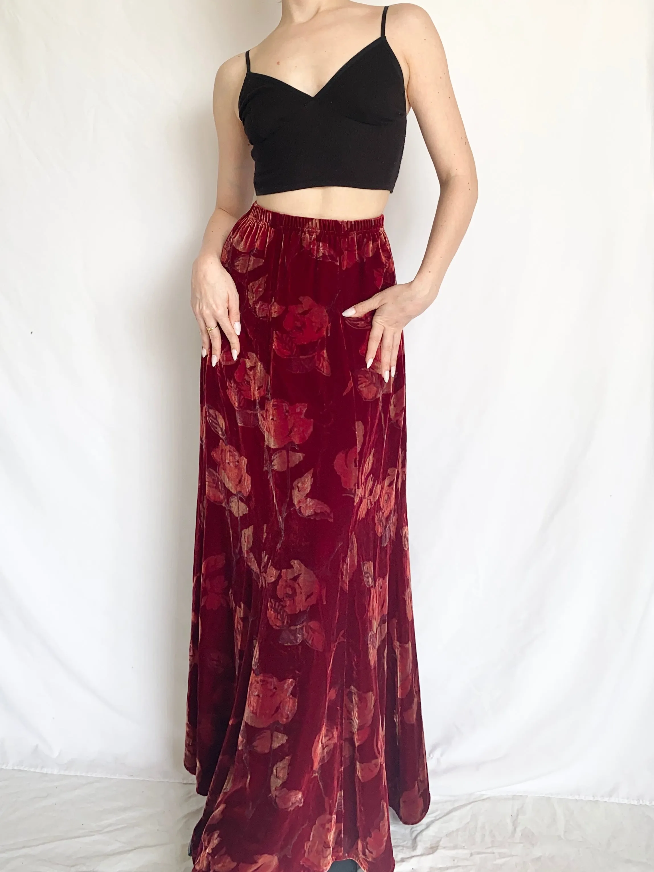 Red Velvet 90s Silk Rose Skirt (8)