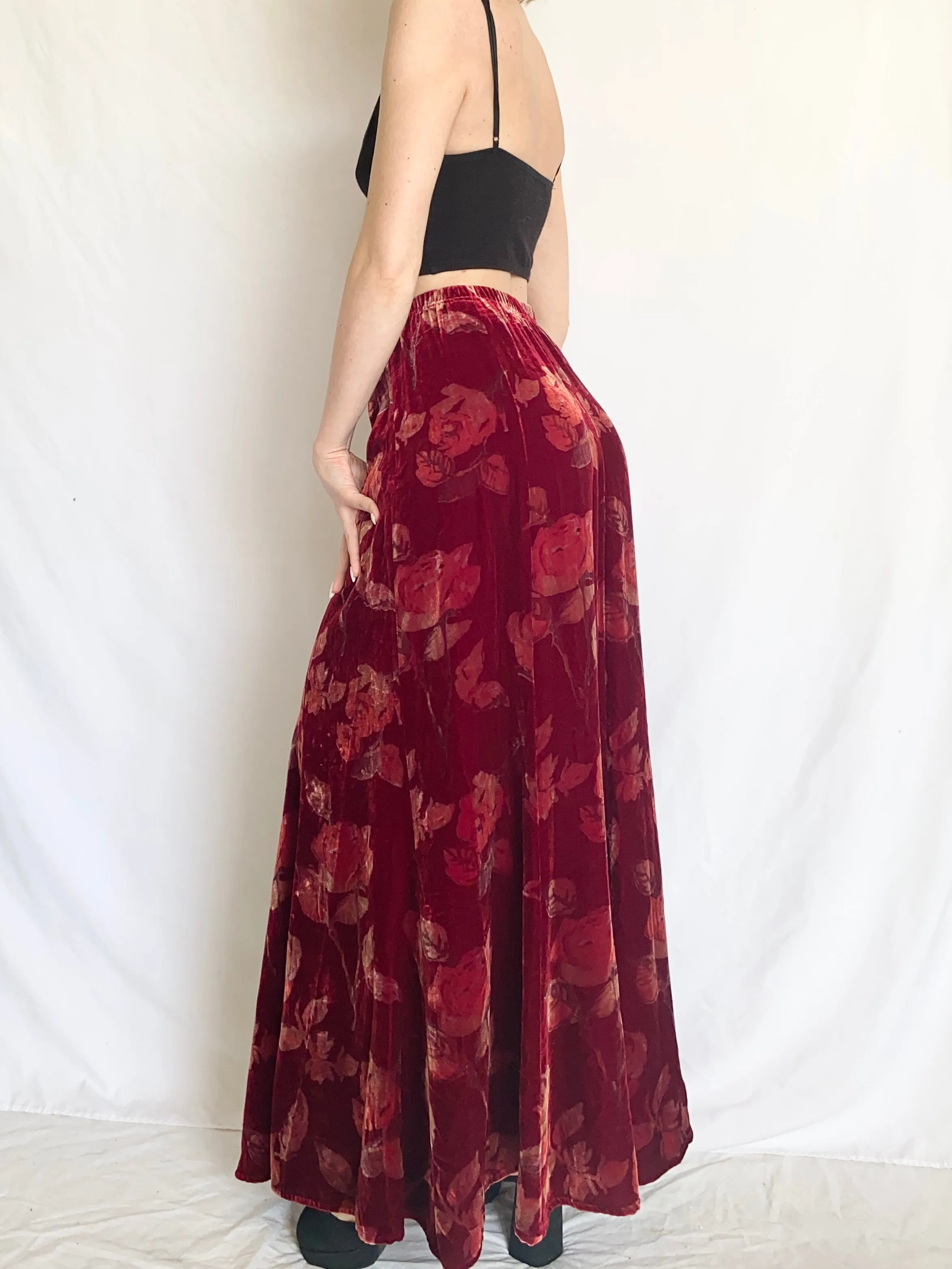 Red Velvet 90s Silk Rose Skirt (8)