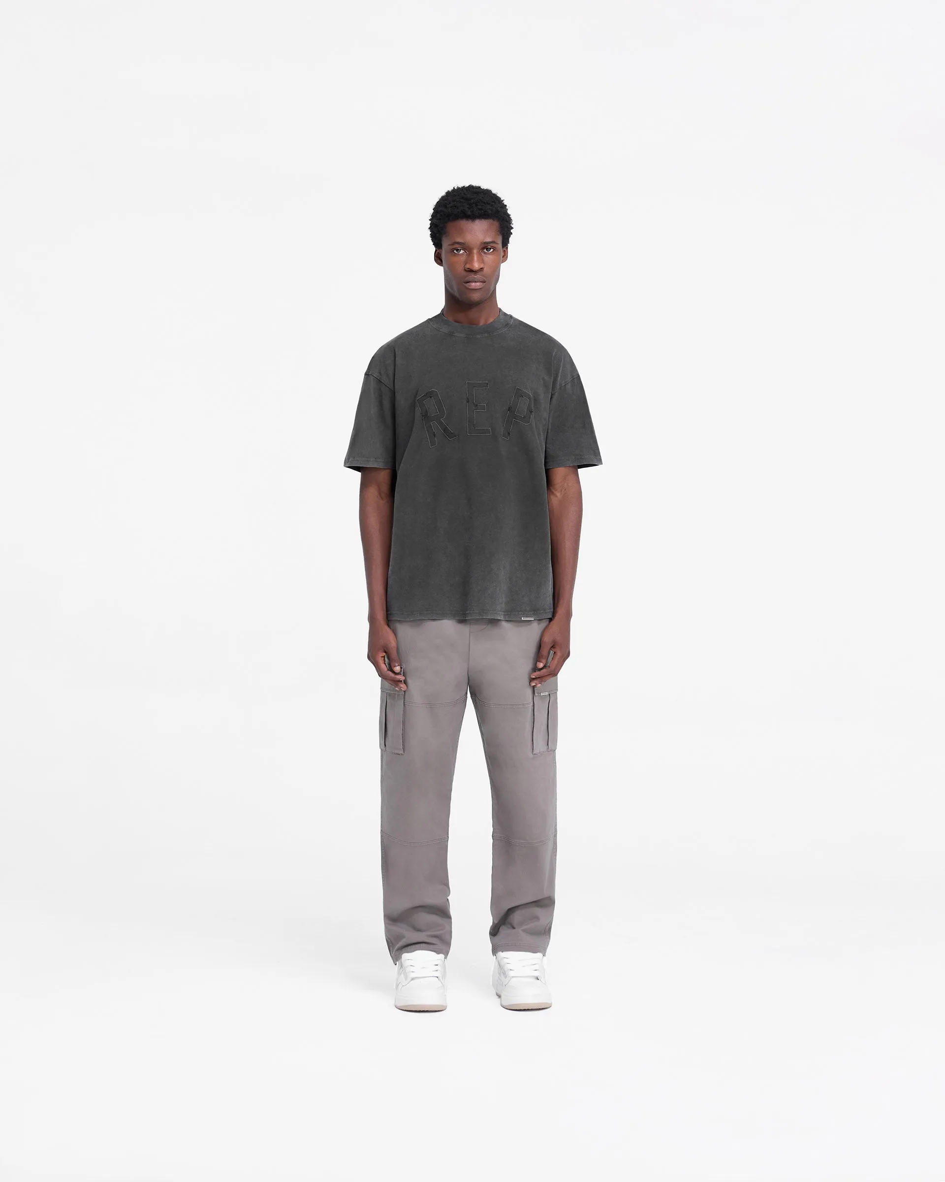 Rep Applique T-Shirt - Vintage Black