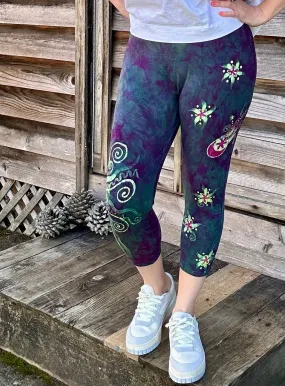 Teal Sunset Moon Sun Stars CAPRI Leggings - Size LARGE